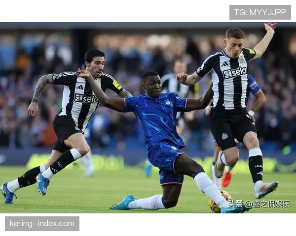 半场结束，切尔西2-0领先热刺，雅克松与帕尔默分别建功